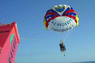 Cairns, 150m AJ Hackett Para Bungy, Australia photo